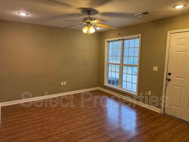 Photo - 3808 Griffin St Unit B