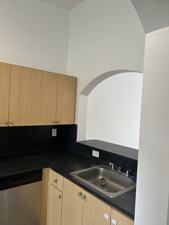 Photo - 2650 SE 12th Pl