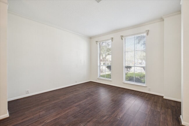 Photo - 12831 Dove Point Ln