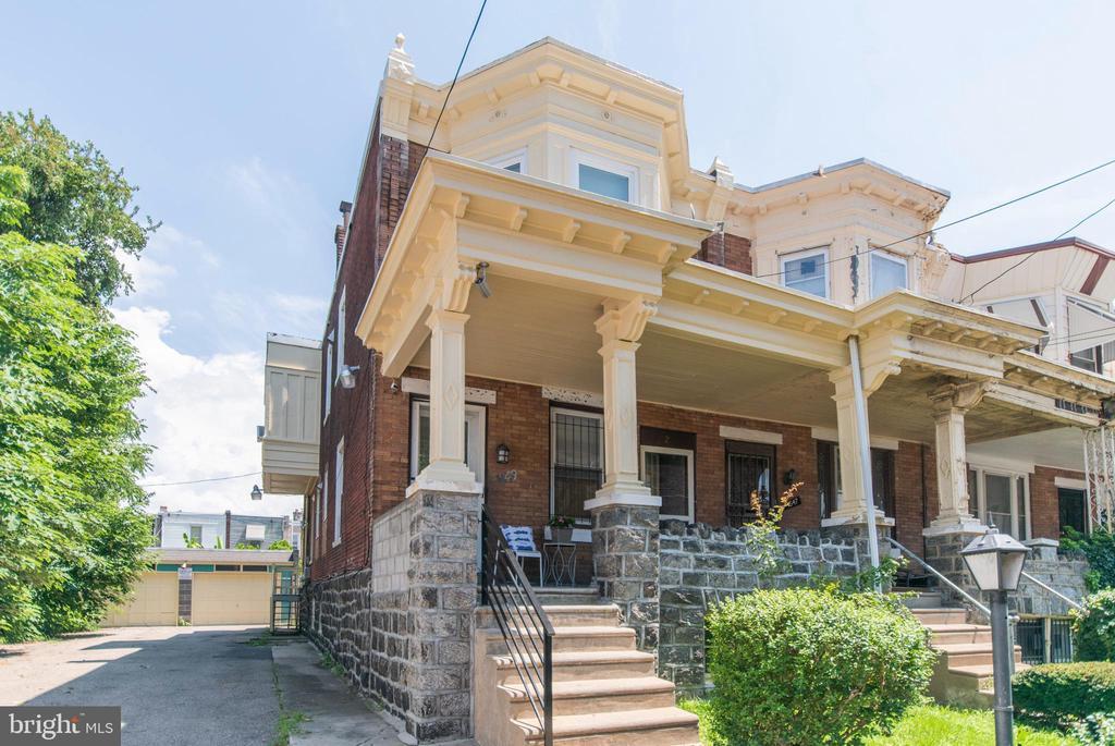 Photo - 1549 N 56th St
