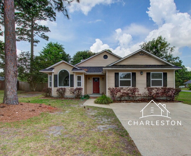 Building Photo - 8115 Pleasant Ridge Dr