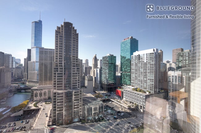 Photo - 340 E North Water St Unidad FL25-ID1001