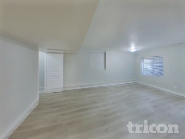 Photo - 633 Golden Eagle Dr