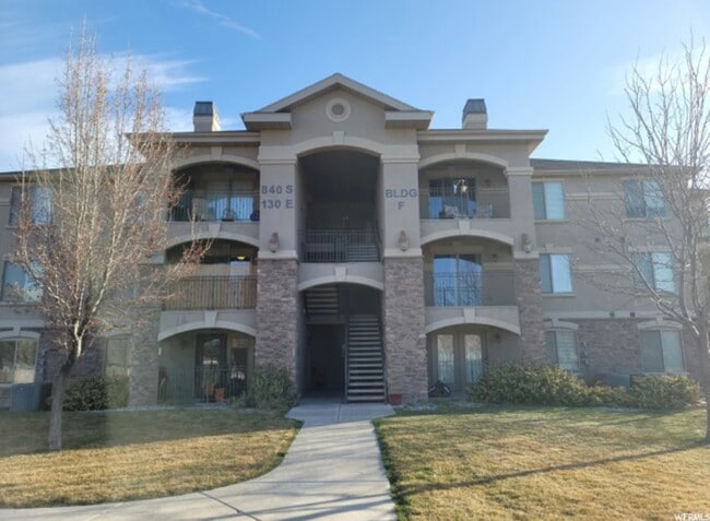Building Photo - 840 S 130 E Rental
