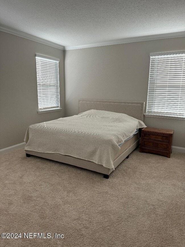 Photo - 172 Greenway Ln