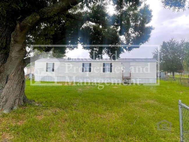 Building Photo - 340 S Hankin Rd
