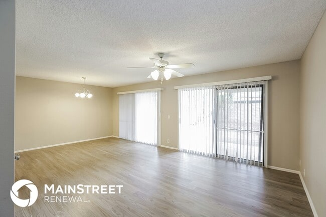 Photo - 5032 W Gelding Dr