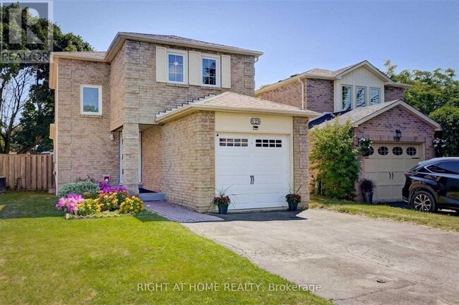 Photo - 121 Radford Dr