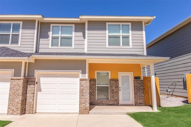 Photo - 7700 Westhall Pl