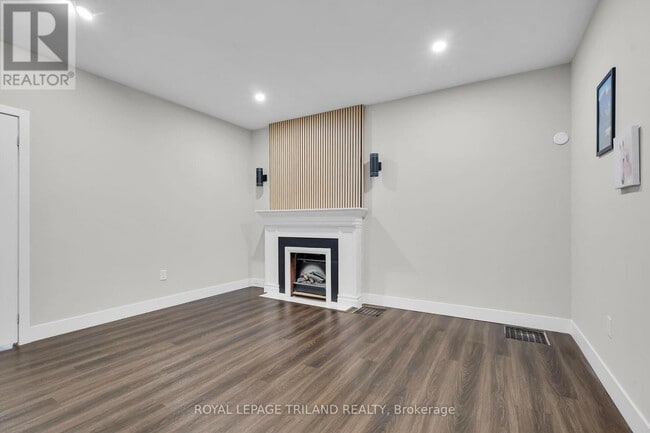 Photo - 22 Mitchell St Unité 2