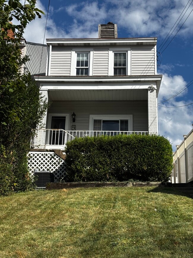 Photo - 407 Griffin St
