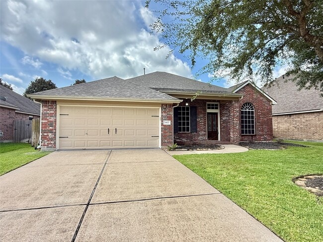 Building Photo - 26823 Lakeridge Park Ln