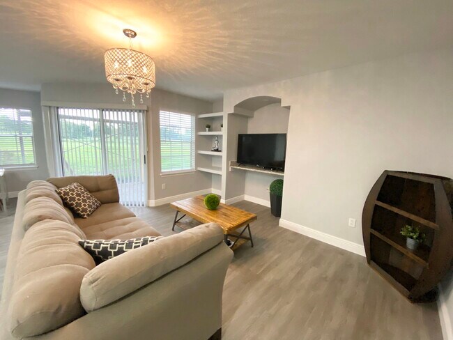 Photo - 7330 Westpointe Blvd