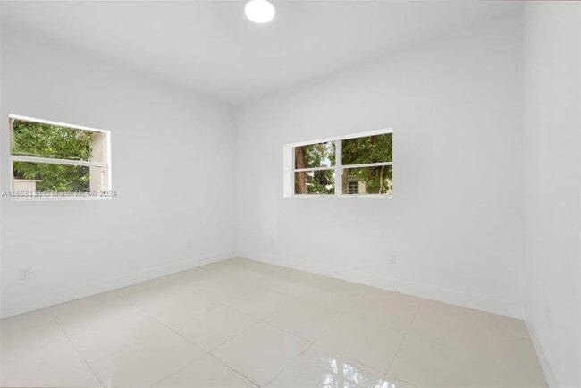 Photo - 4 bedroom in Miami FL 33169