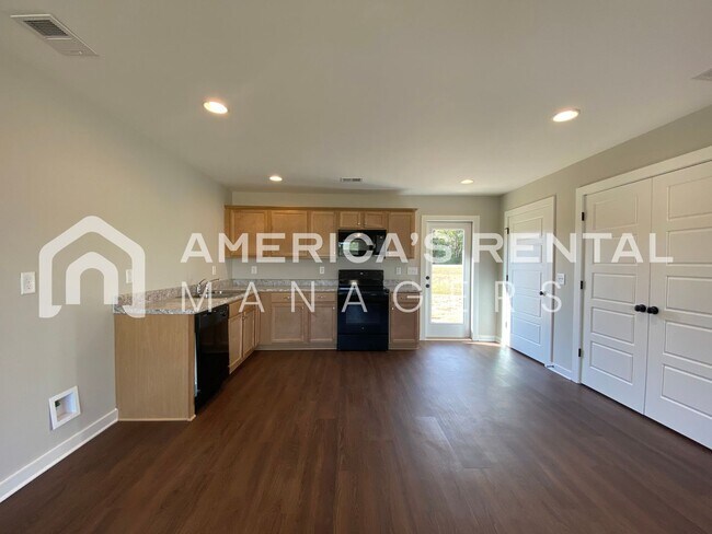 Photo - DEPOSIT PENDING! Home for Rent in Talladeg...