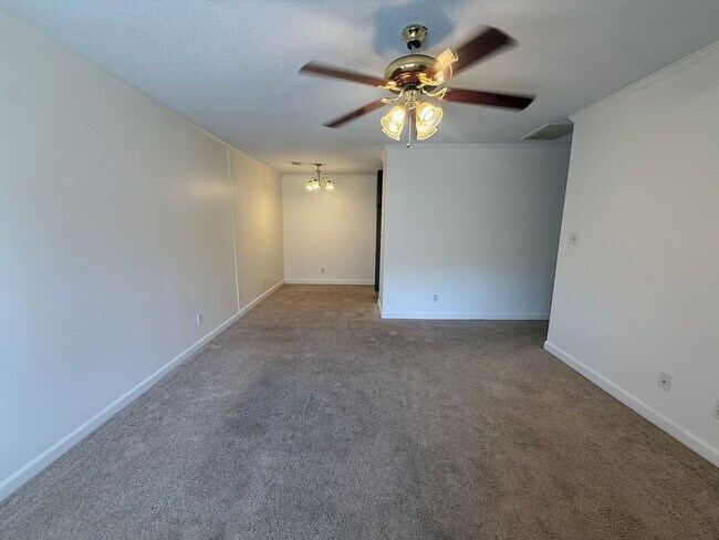 Photo - 2 Bedroom Condo near Cherry Park