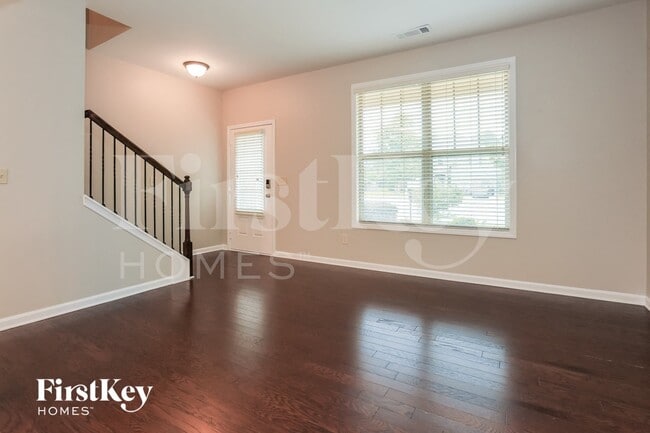 1172 Thomas Daniel Way