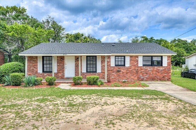 Building Photo - 2701 Deen Ave Rental