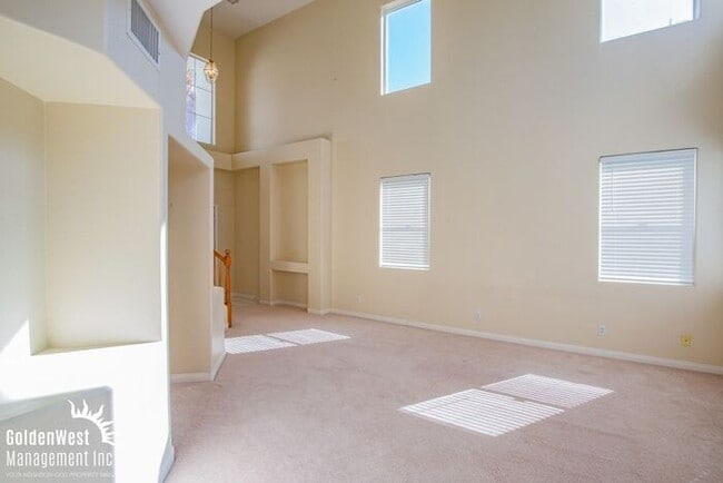 Photo - Stunning 3Bdm 2.5Ba Two-Story Home in Peccole Ranch!