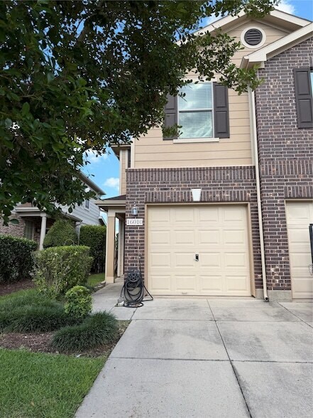 Photo - 16010 Limestone Lake Dr
