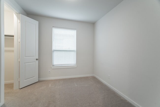 Building Photo - 7397 Mount Greylock Lp