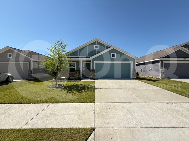 Photo - 403 Ashbrook Wy