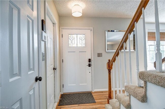 Photo - FOR RENT - OCEAN LAKES, VIRGINIA BEACH
