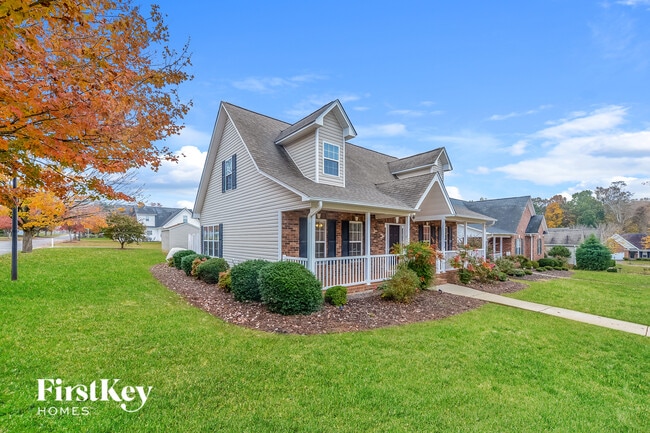 Photo - 5819 Willowdale Dr