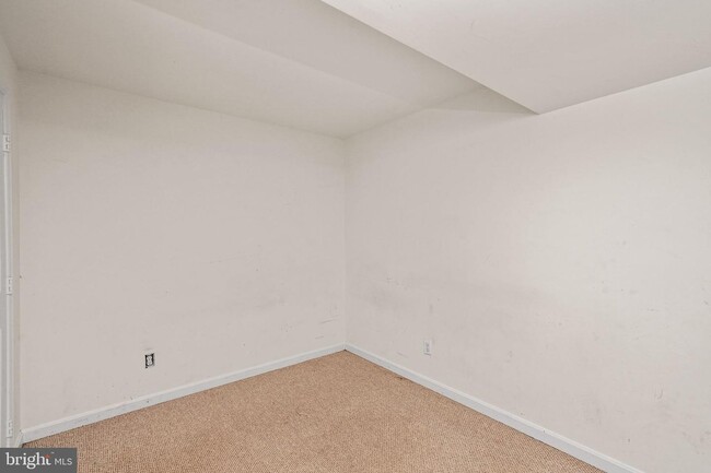 Building Photo - 306 Batley Ct Rental