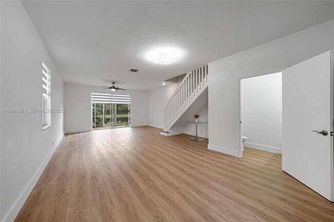 Photo - 2267 Cordoba Bend