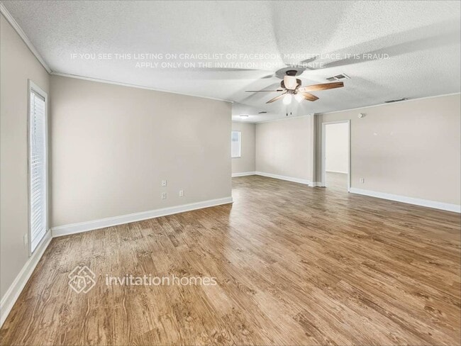 Photo - 1172 La Mesa Ave