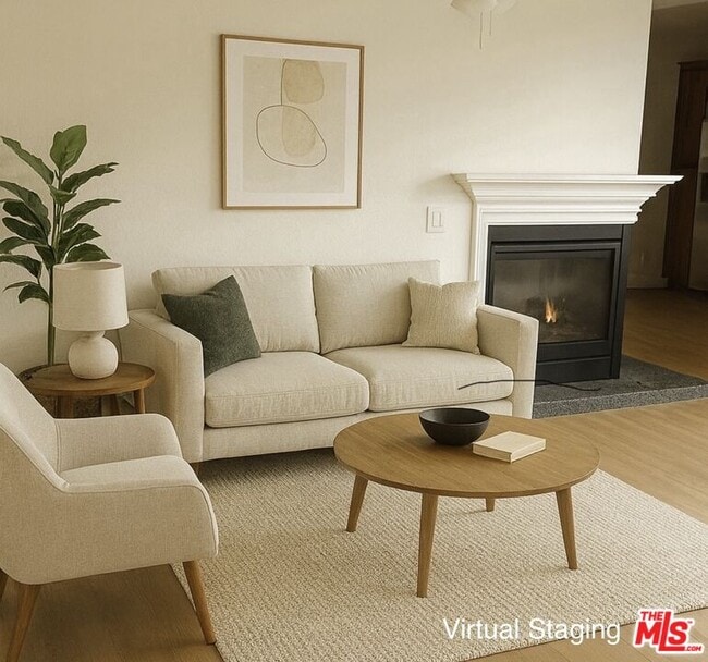 Building Photo - 4516 Ramsdell Ave Unit 124