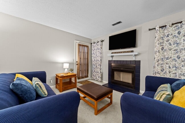 Building Photo - 4330 Edith Ln Unit C Rental