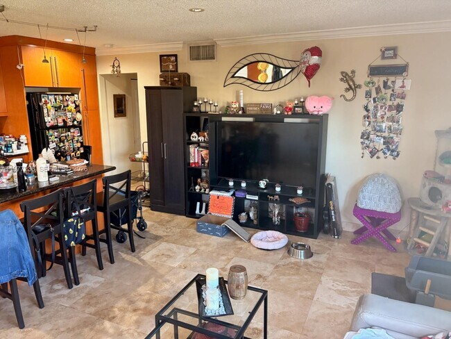 Photo - 2008 Jackson St Unit E10