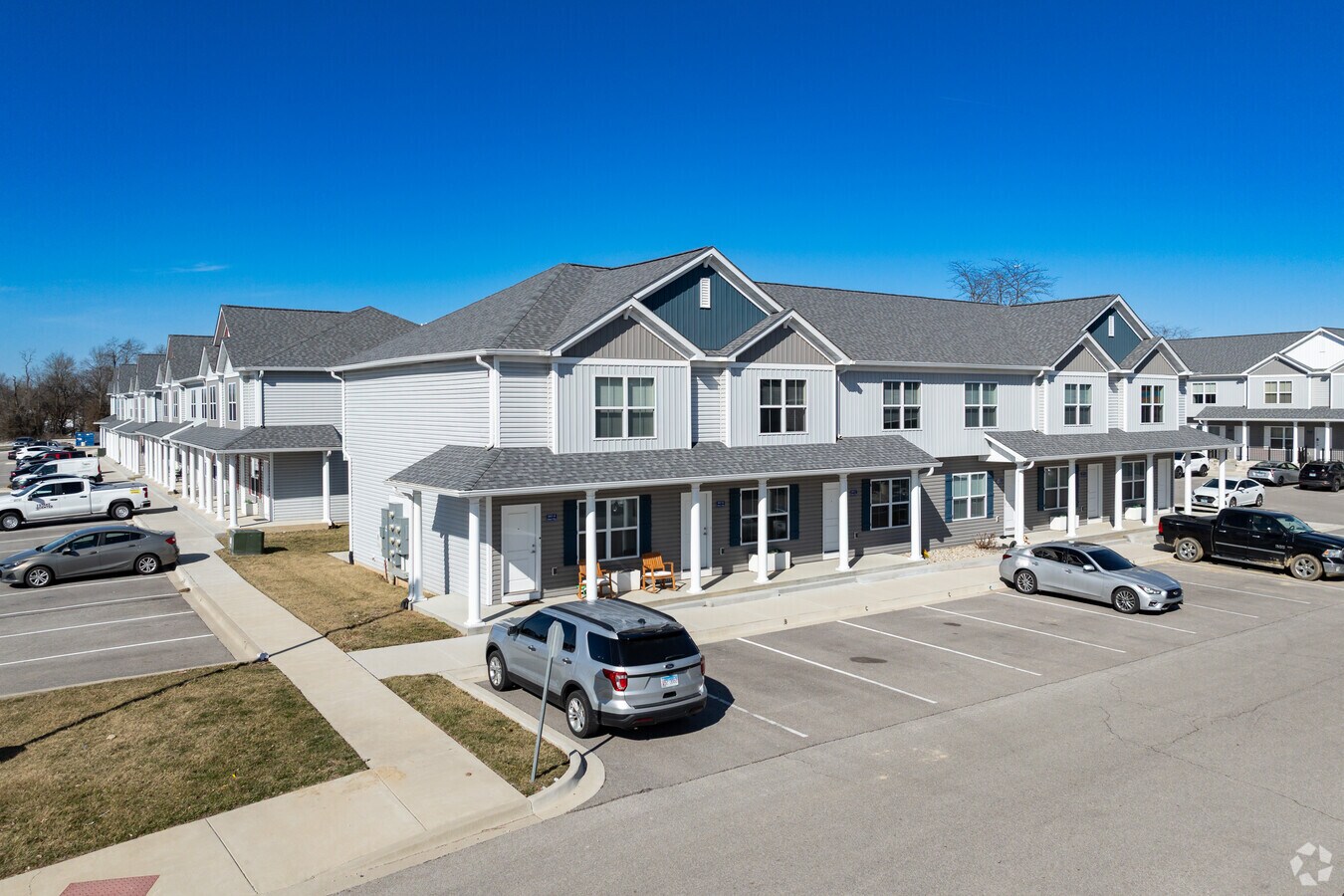 Photo - Aberdeen Village