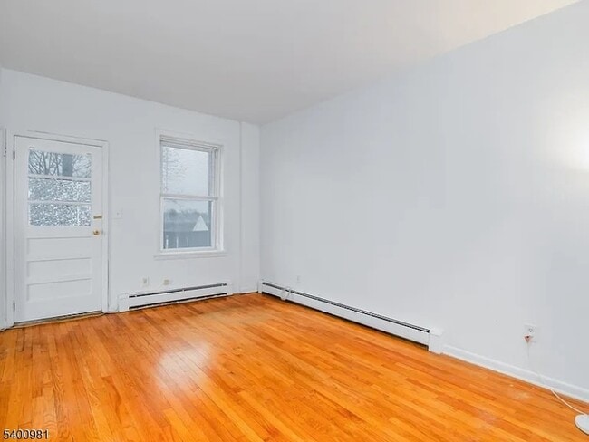 Photo - 502 Washington Ave Unidad 6