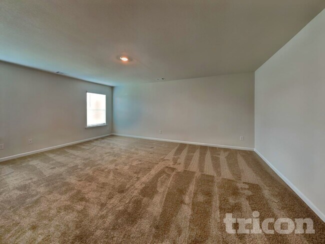 Photo - 1250 Fendt Dr