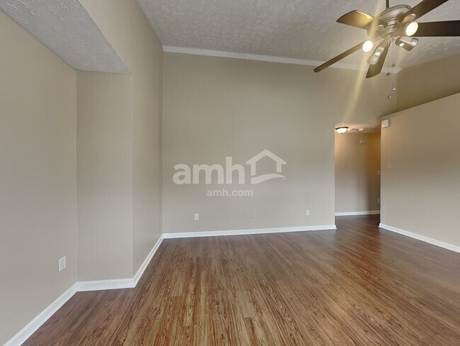 Photo - 11338 Loudon Ln