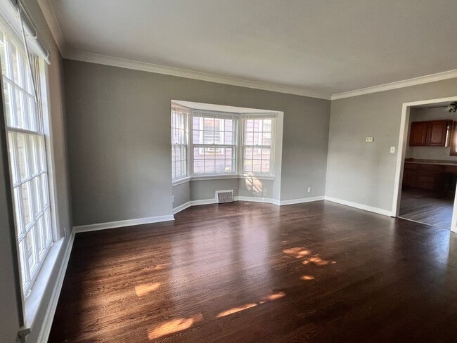 Photo - 3 Bedroom 1 Bathroom Single Family Available