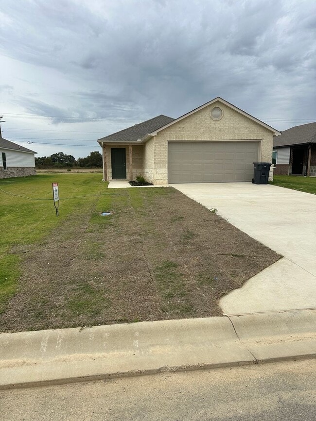 Photo - *PRE-LEASING* Brand New  Three Bedroom | T...