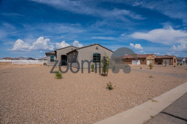 Photo - Coming Soon  Mid May 2026!- 4bdrm 3bath - 1 acre horse property
