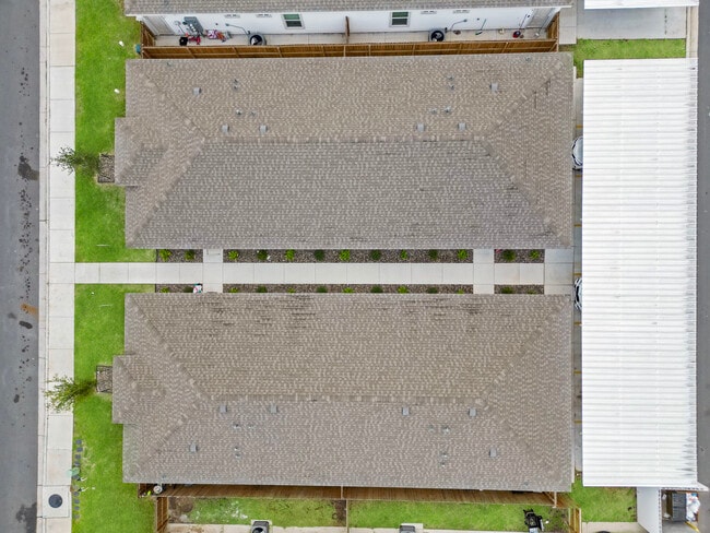 Photo - 1304 Shavano Dr