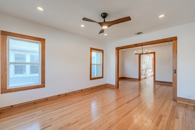 Photo - 6706 Fisher Rd