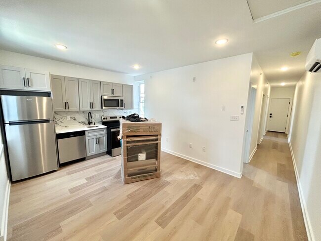 Building Photo - 2725 W Girard Ave Unit 3R