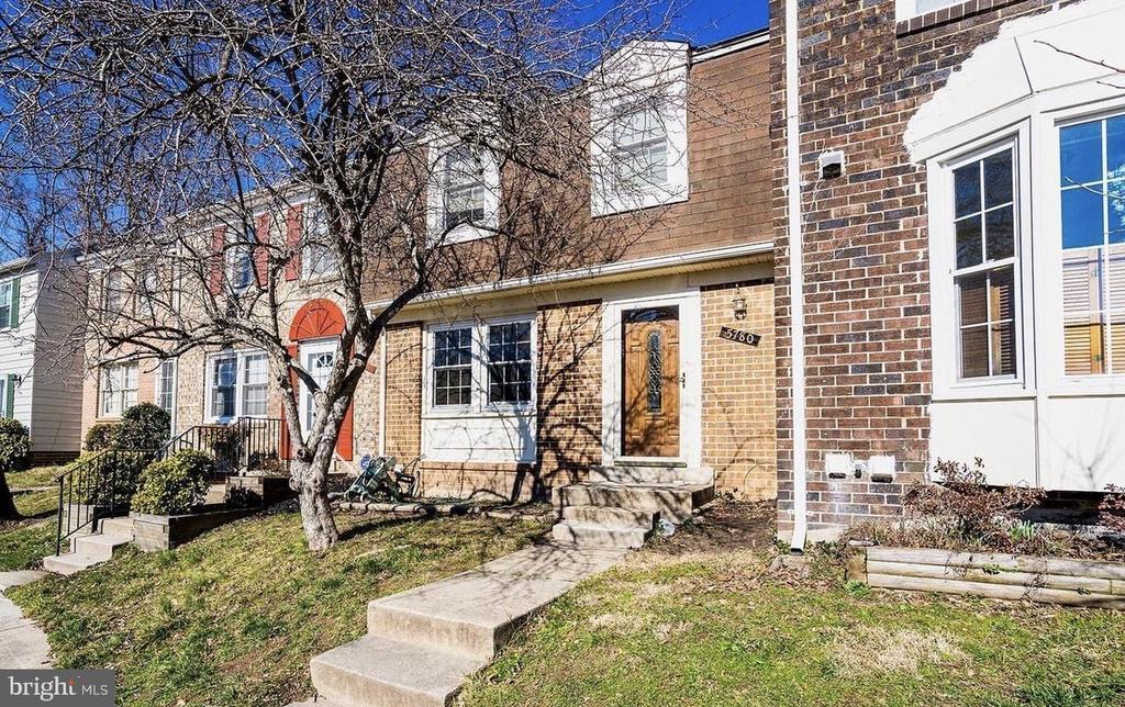 Photo - 5780 Yellowrose Ct