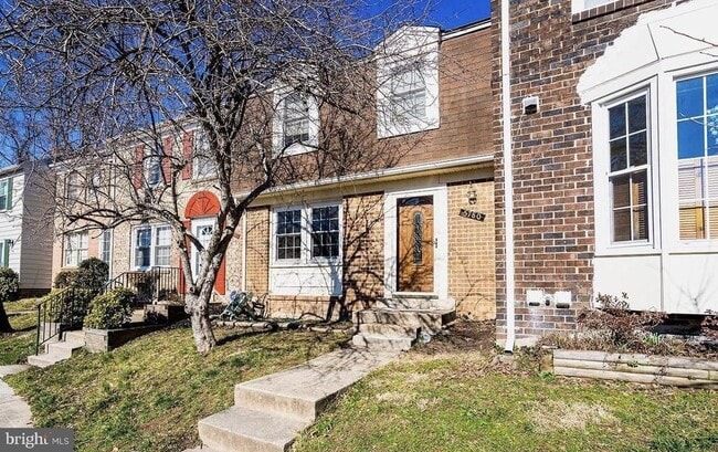 Building Photo - 5780 Yellowrose Ct