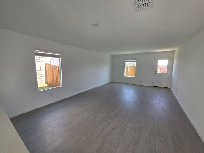 Photo - Stunning New Construction in Foree Ranch –...