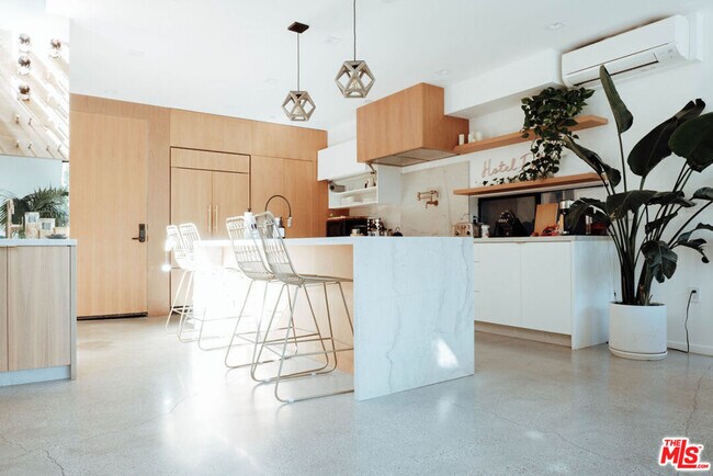 115 Park Pl