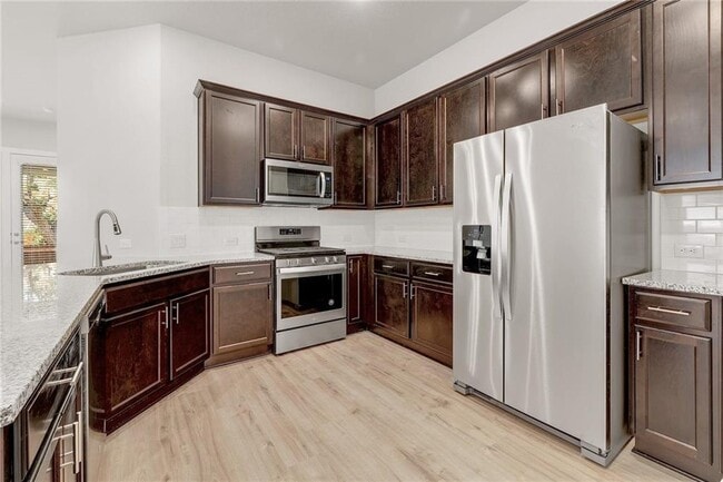 Photo - 2416 Bear Cub Bend