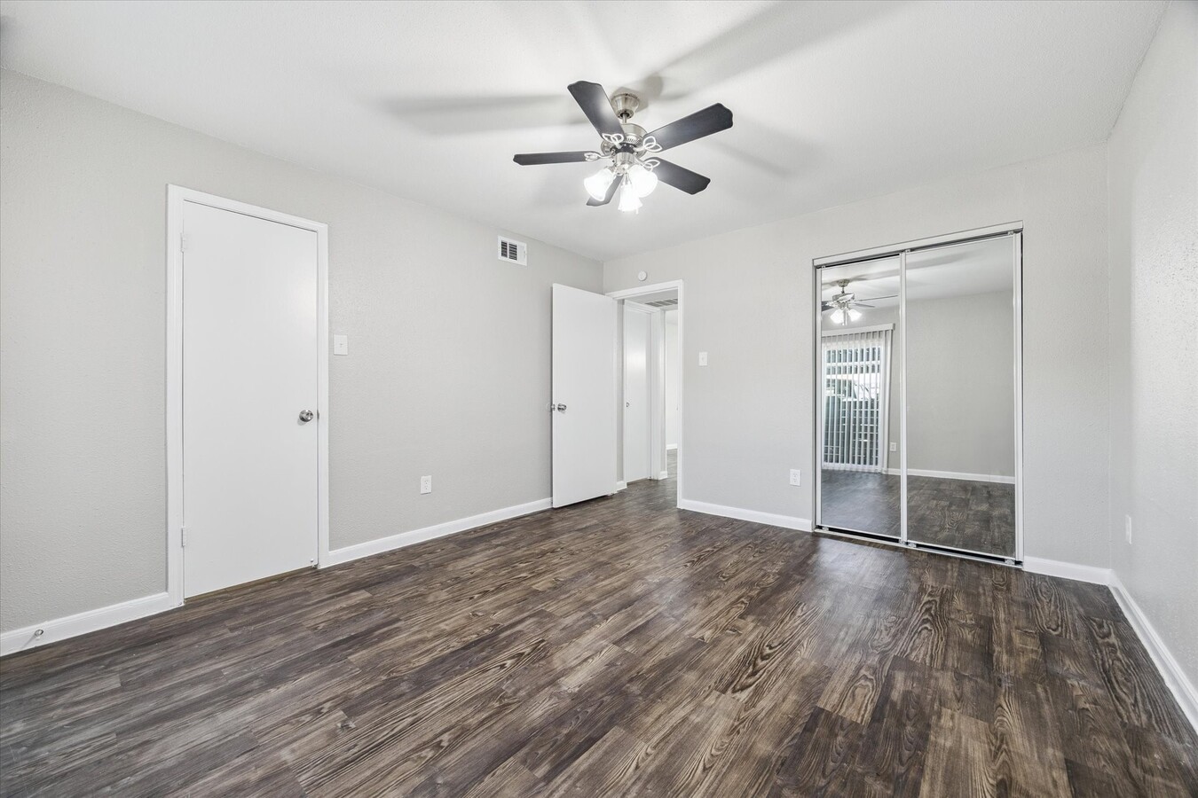 Photo - 3800 Sherwood Ln Unidad 145